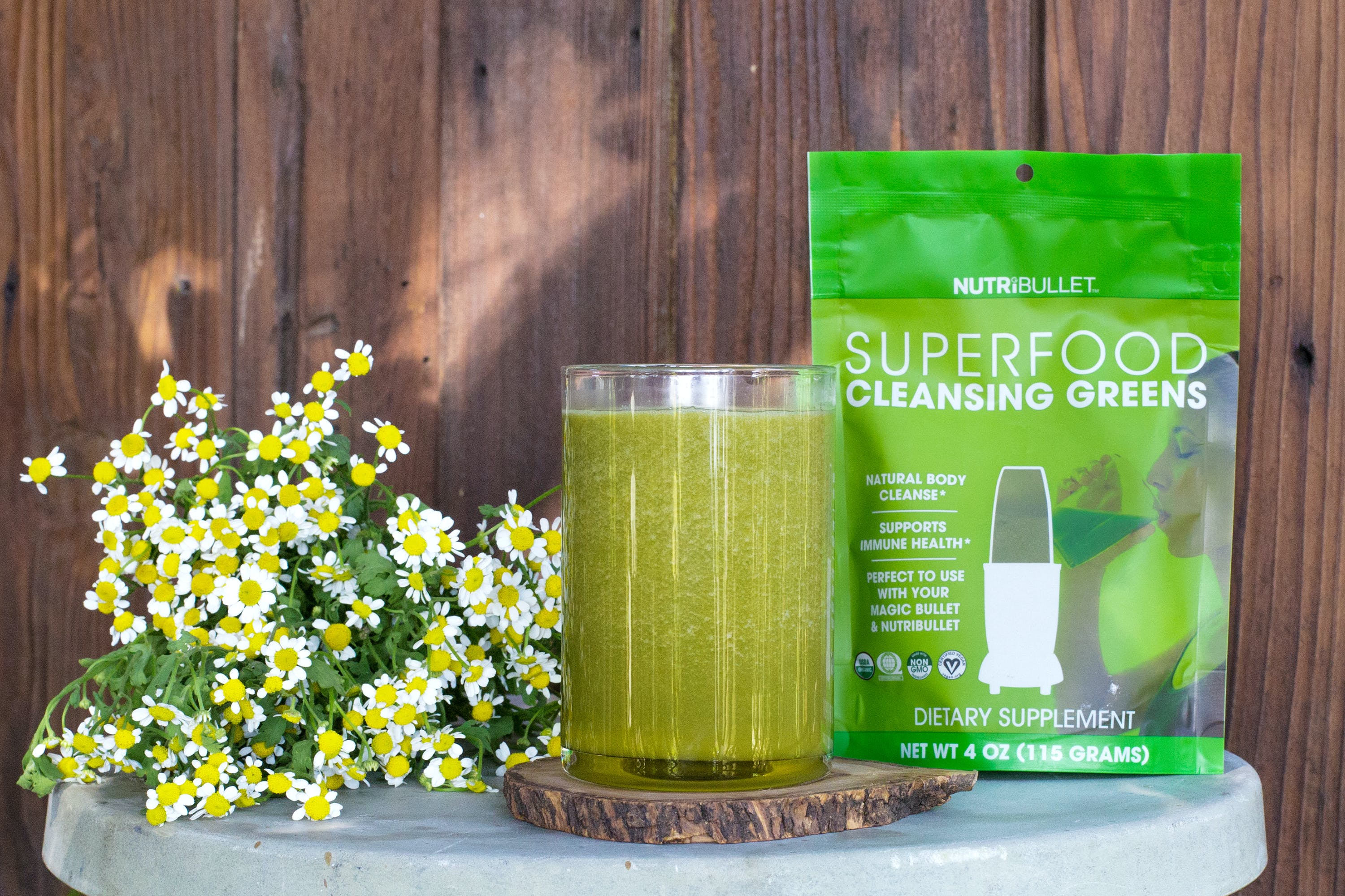 6 Must-Try Superfoods for Smoothies 6 Must-Try Superfoods for Smoothies