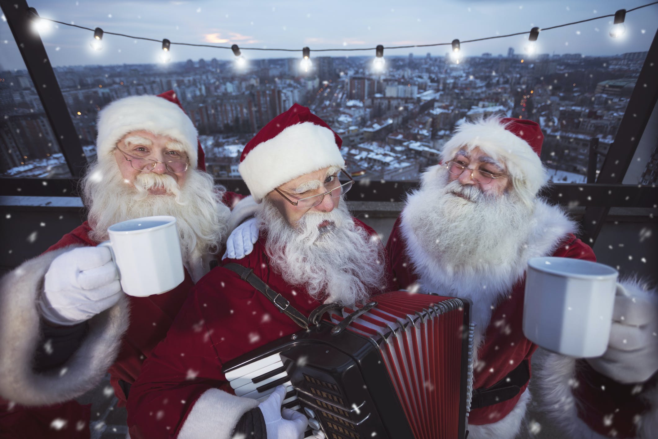 The Healthy Way to Enjoy Holiday Cocktails The Healthy Way to Enjoy Holiday Cocktails