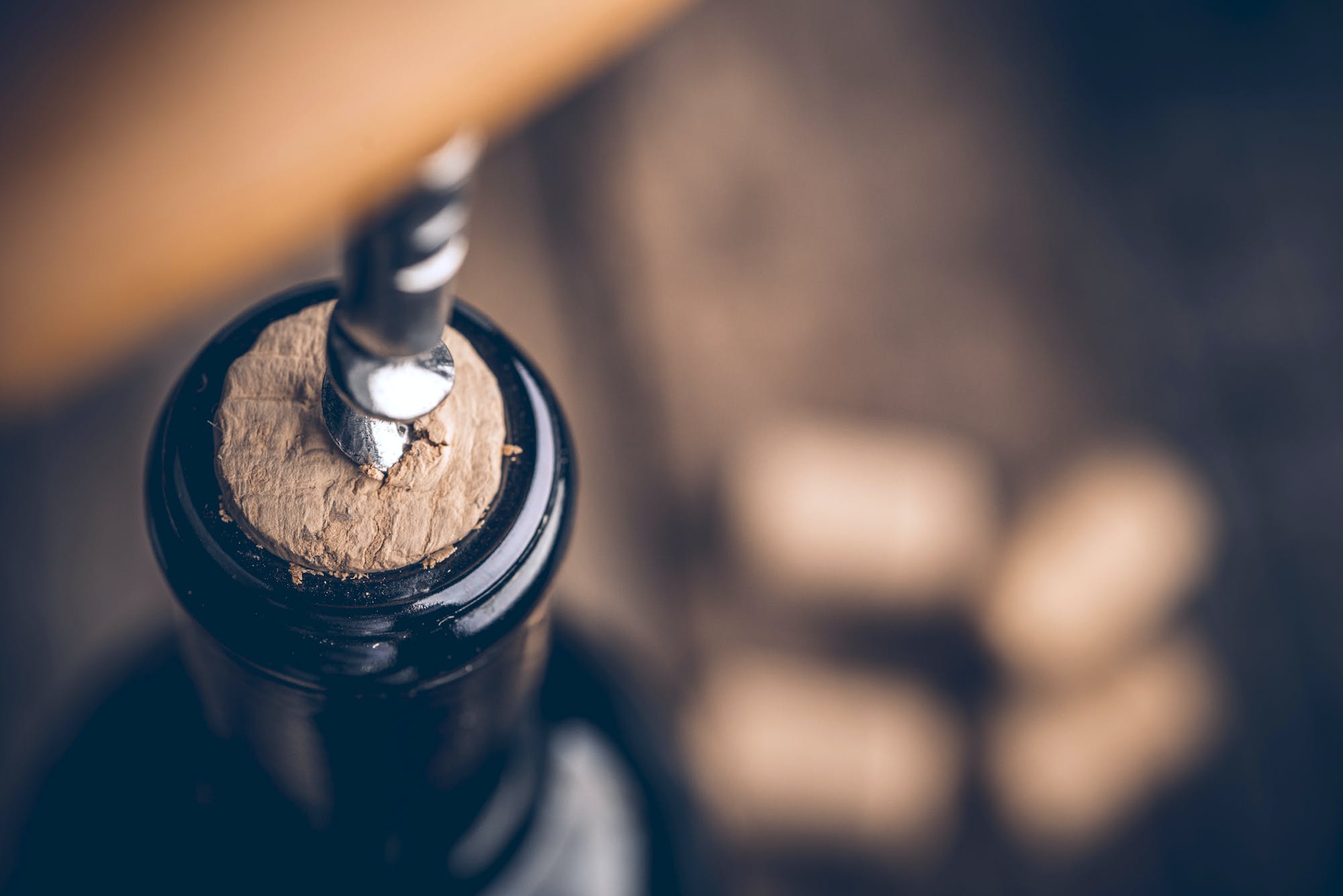 How Alcohol Leads to Weight Gain How Alcohol Leads to Weight Gain