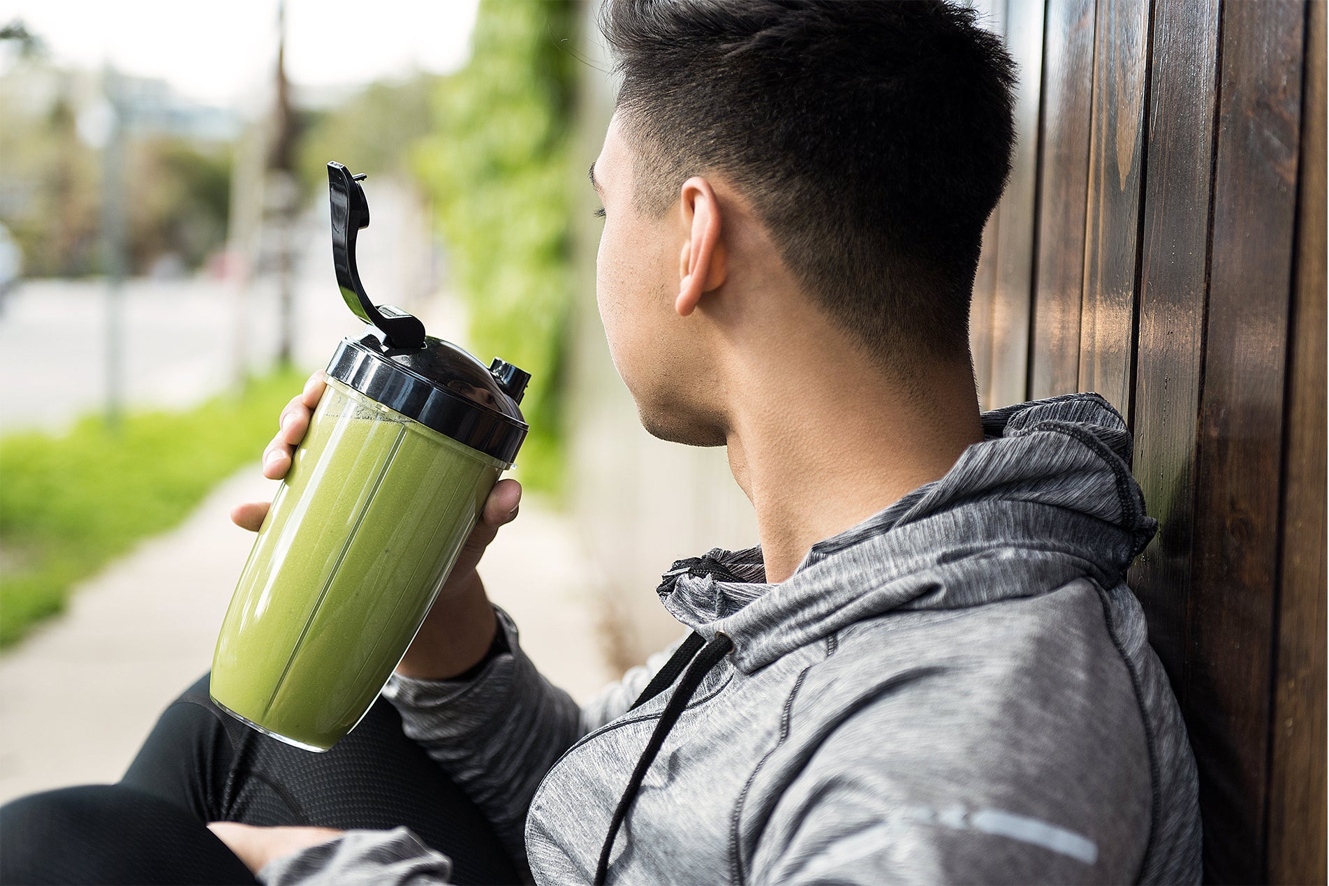 Top 5 Reasons to Start Your Day with a Smoothie Top 5 Reasons to Start Your Day with a Smoothie