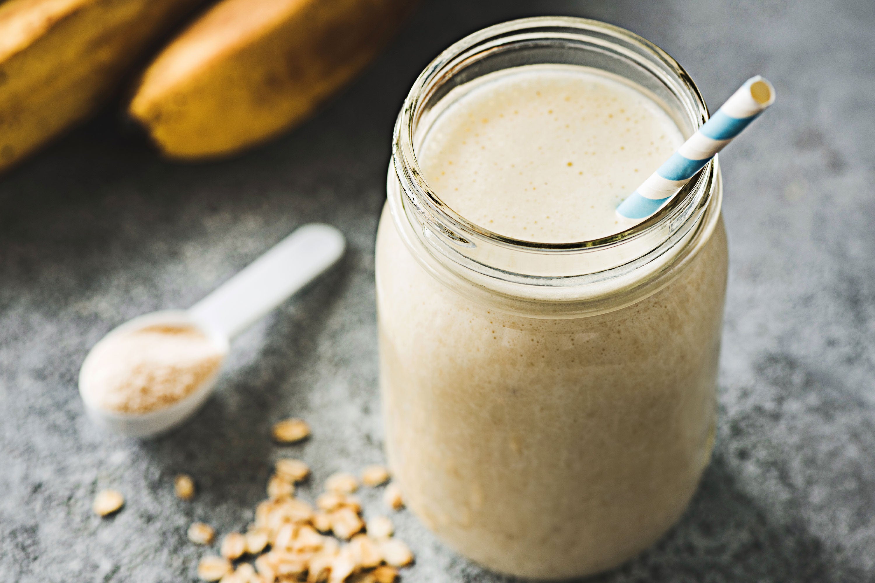 Protein-Packed Banana Bread Smoothie Protein-Packed Banana Bread Smoothie