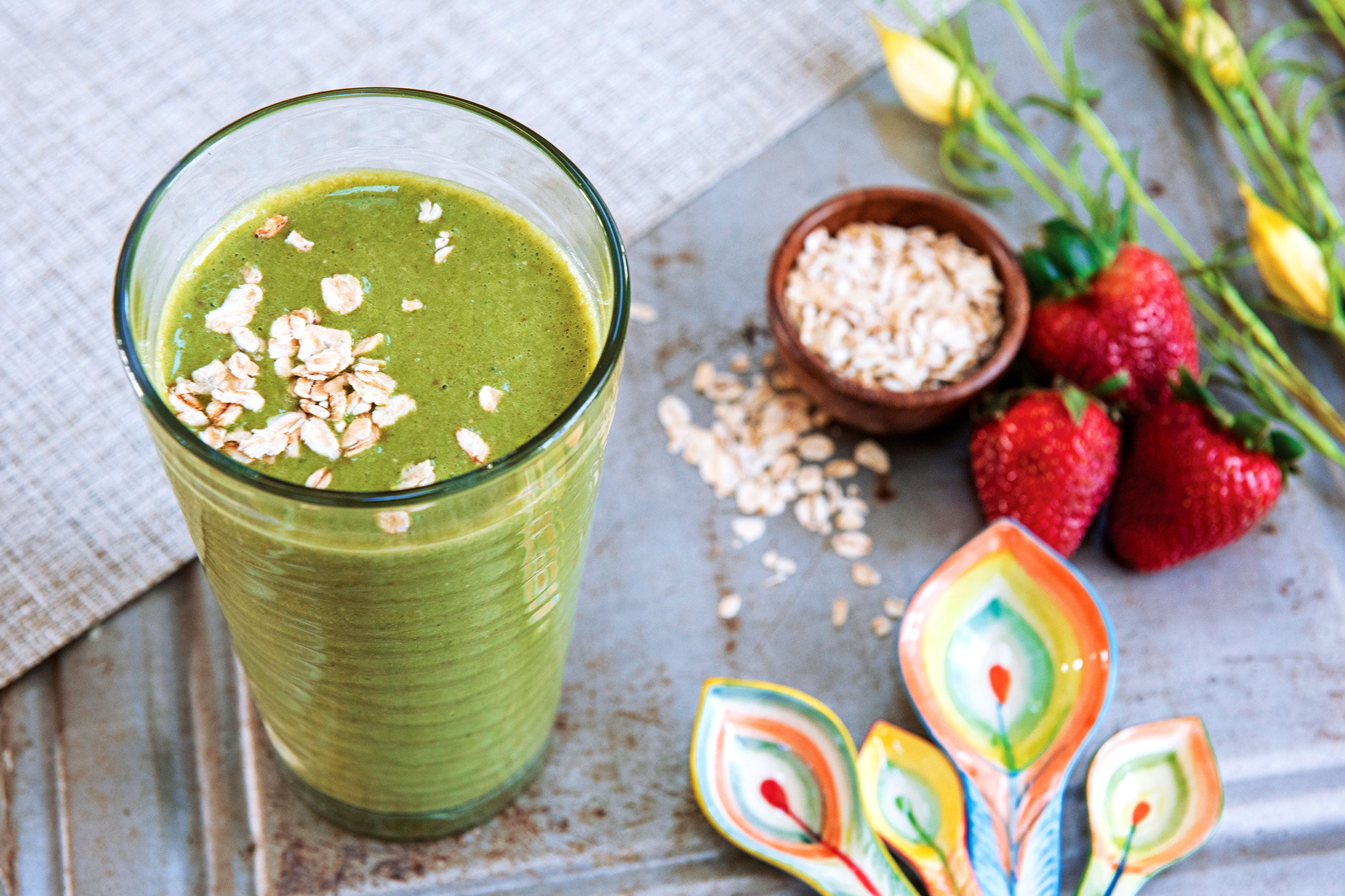 Strawberry Banana Oatmeal Smoothie Strawberry Banana Oatmeal Smoothie