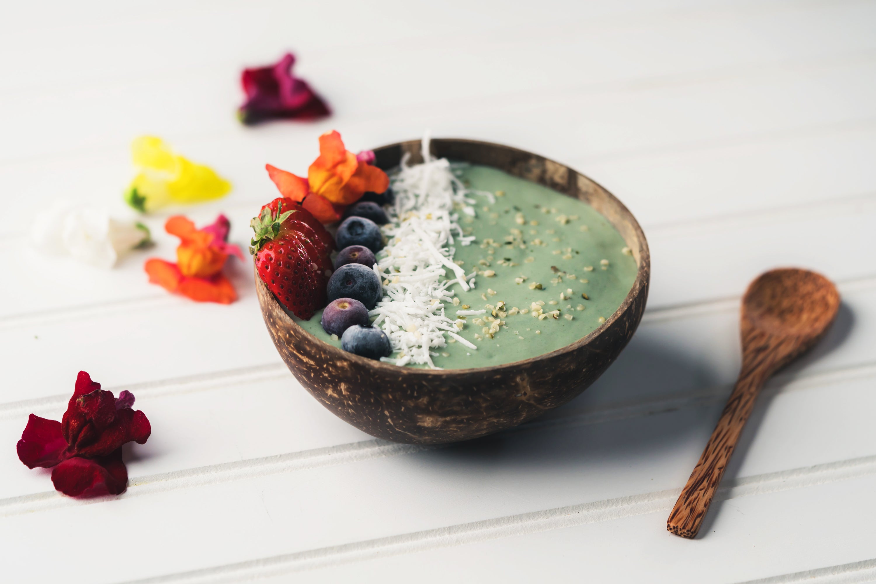 Azure Coconut Smoothie Bowl Azure Coconut Smoothie Bowl